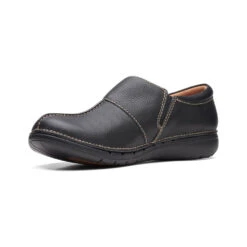 Clarks Un Loop Ave Slip-On Black Leather (Women's) -Ecco Shoe Store Blk 4 fcaa416e 6163 4c4c 8ba7 53db49e09edf