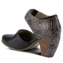 L'Artiste By Spring Step Toolie Black Leather (Women's) -Ecco Shoe Store Blk 7 cccf1d55 bb56 4afa 89d5 e2f5b44f1899