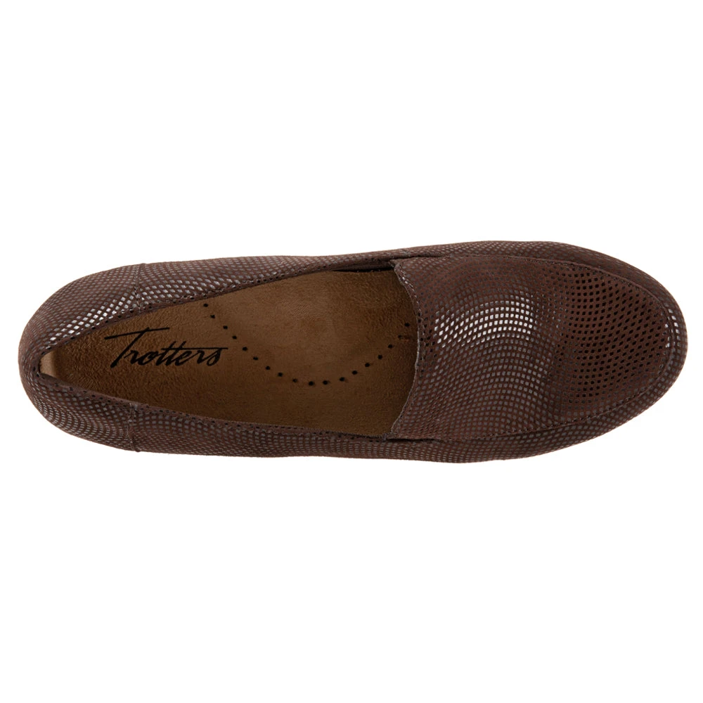 Trotters Deanna Slip-On Brown Mini Dots (Women's) 6 Trotters Deanna Slip-On Brown Mini Dots (Women's) - Image 6