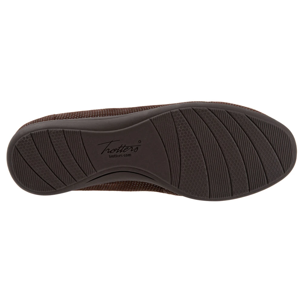 Trotters Deanna Slip-On Brown Mini Dots (Women's) 7 Trotters Deanna Slip-On Brown Mini Dots (Women's) - Image 7