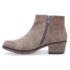 Propet X5 Grey/Silver Sneaker (Men's) 9 Propet X5 Grey/Silver Sneaker (Men's) -Ecco Shoe Store Untitleddesign 25