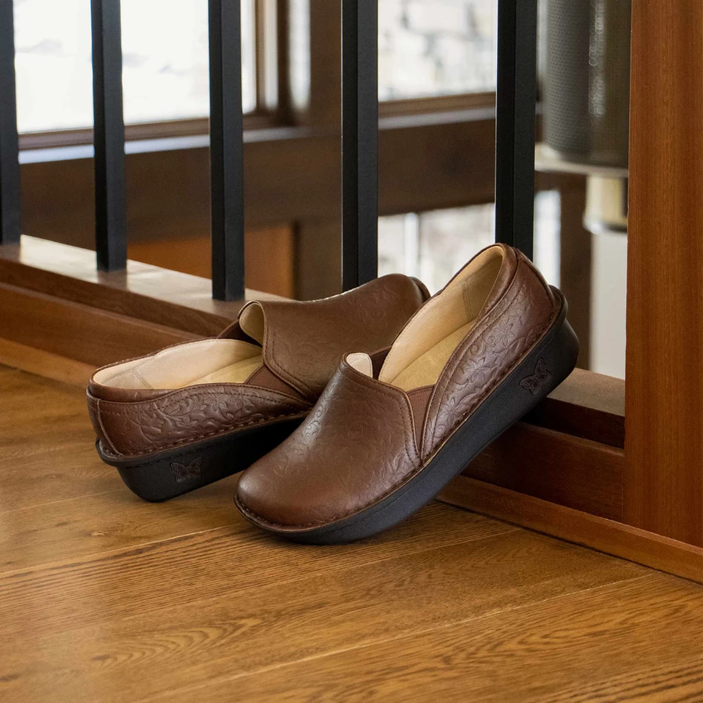 Alegria Debra Cocoa Blooms Slip-On Clog (Women's) 6 Alegria Debra Cocoa Blooms Slip-On Clog (Women's) - Image 6