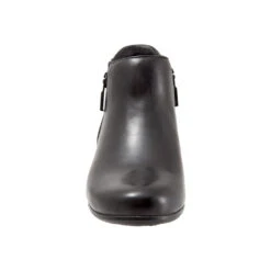 Trotters Major Black Leather (Women's) -Ecco Shoe Store black 4 256860f0 48d0 4015 a3da c36e6073117f